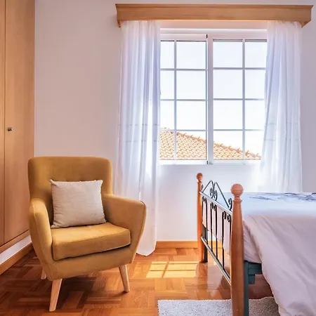 Semesterbostad Casa Flor Do Campo